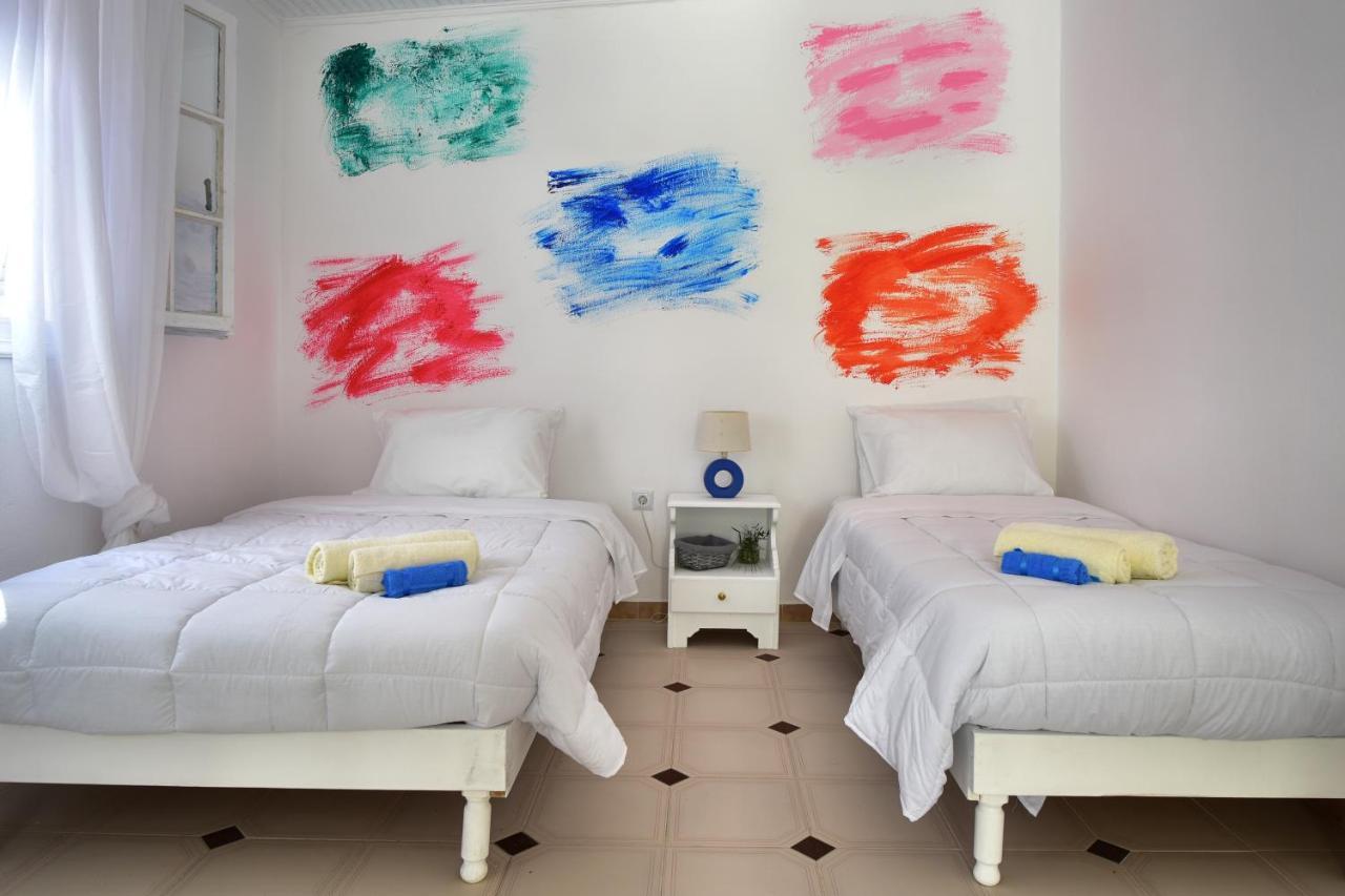 Merlyn Rooms Into The Nature, 100M From The Beach Dafnila Luaran gambar